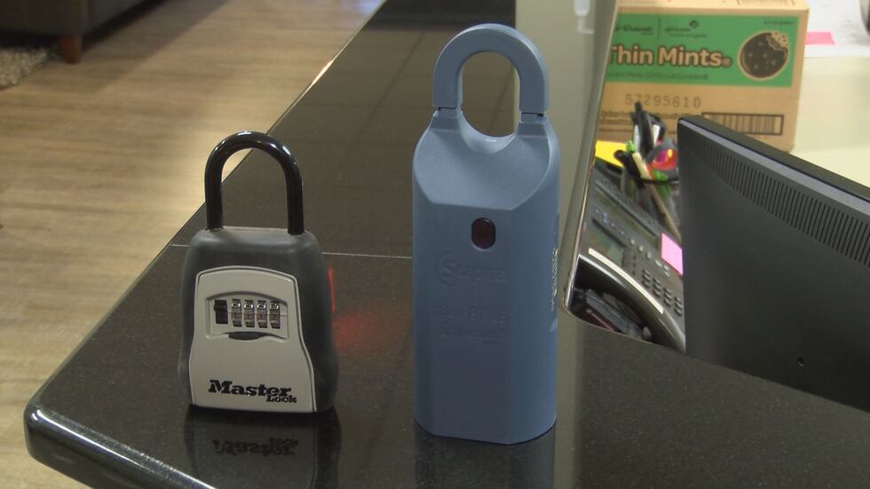 The difference between two locks is opening a strange crime in Shelbyville. (Source: WAVE 3 News)