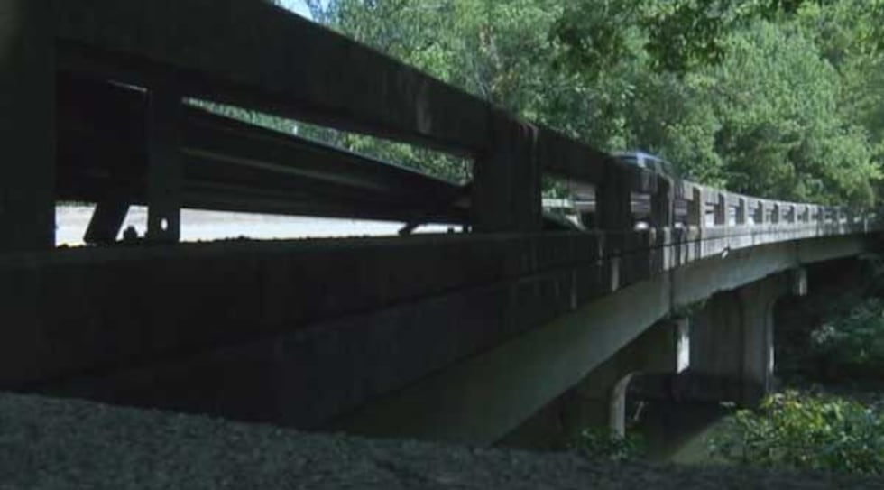 Cry Baby Bridge (Source: Doug Druschke, WAVE 3 News)