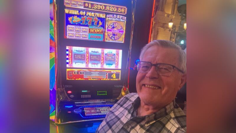 road trip from texas to indiana A lucky gambler from Texas won $1.3 million on a slot machine in Las Vegas.