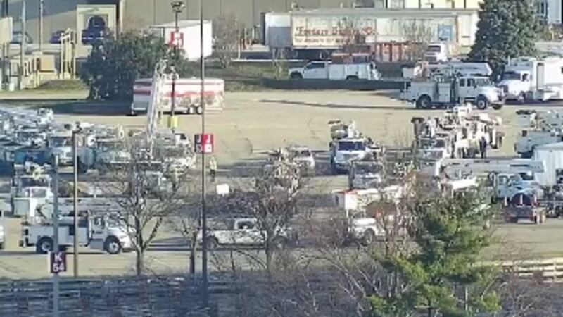 LG&E crews were out continuing efforts to get power restored for thousands of customers.
