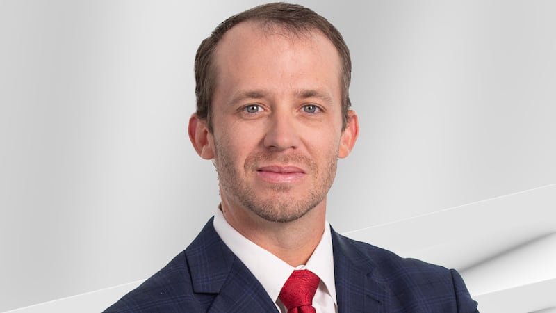 Jonathan Shell (R)