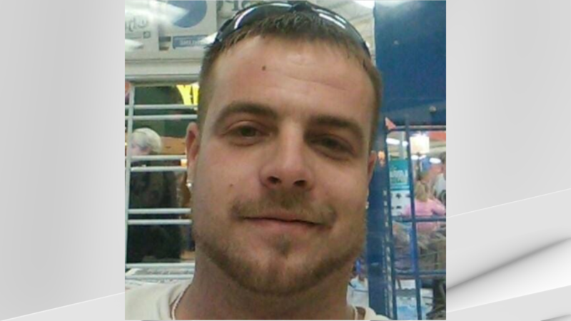 Meade County Deputies searching for wanted suspect